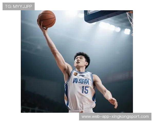 CBA青岛抓住内线空档推进,场面逐渐趋于主动